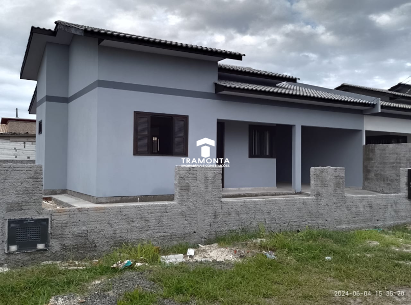 Casa nova disponível para financiamento!